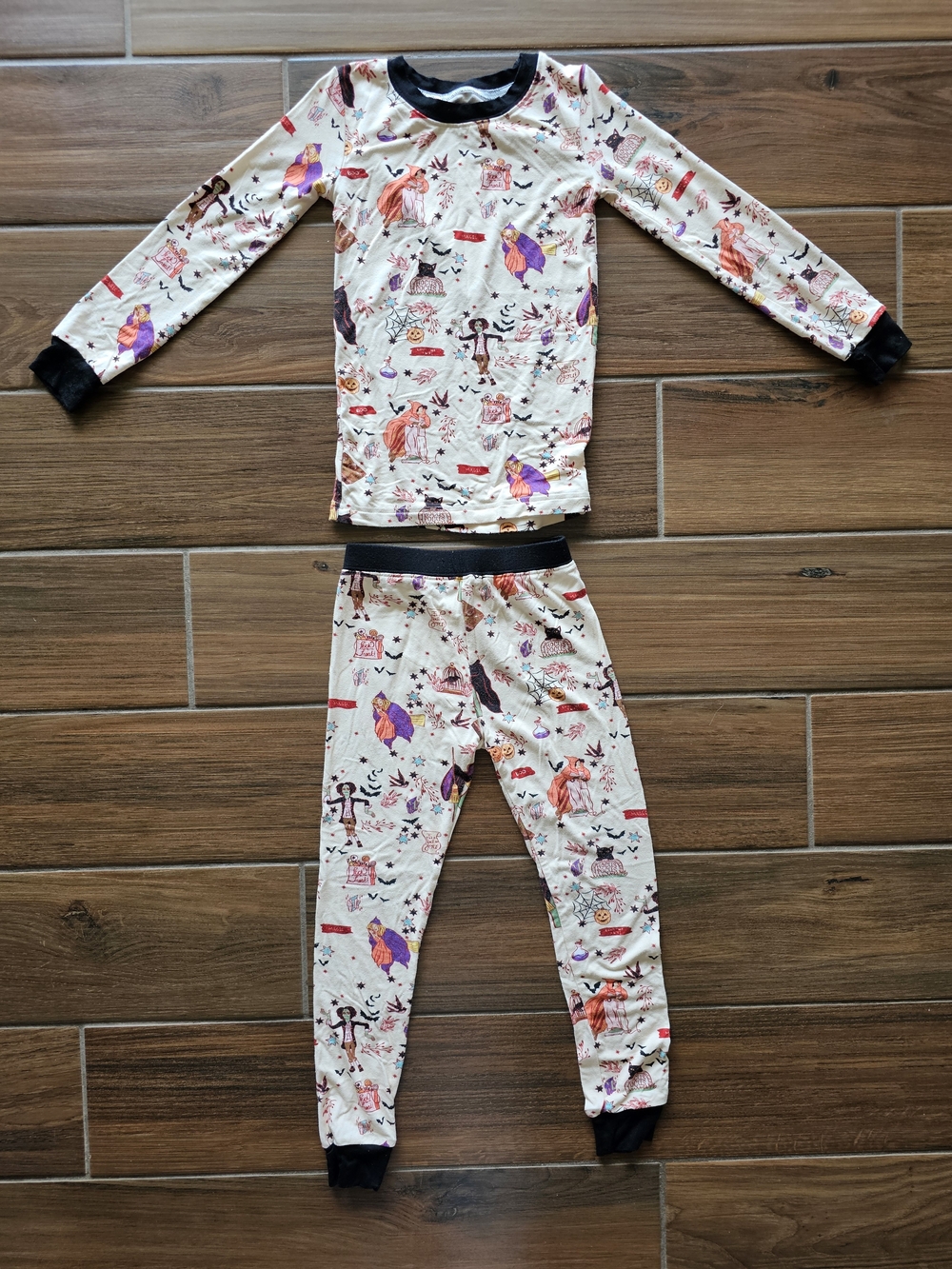 Elisabeth + Faith Hocus Pocus Halloween Pajamas 4T